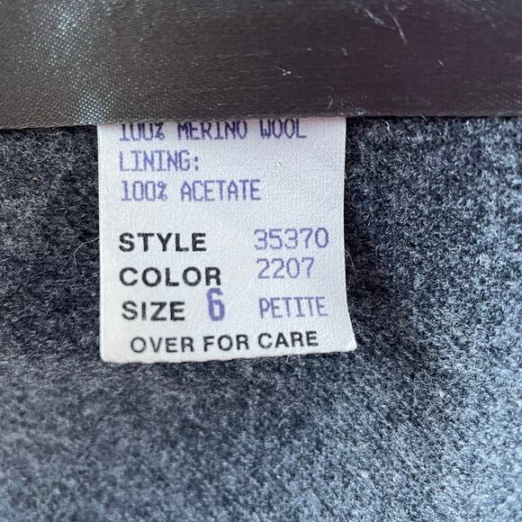 🔥Vintage MJ Seattle USA Made 100% Merino Wool Belted Classic Overcoat Size 6P - Picture 10 of 16